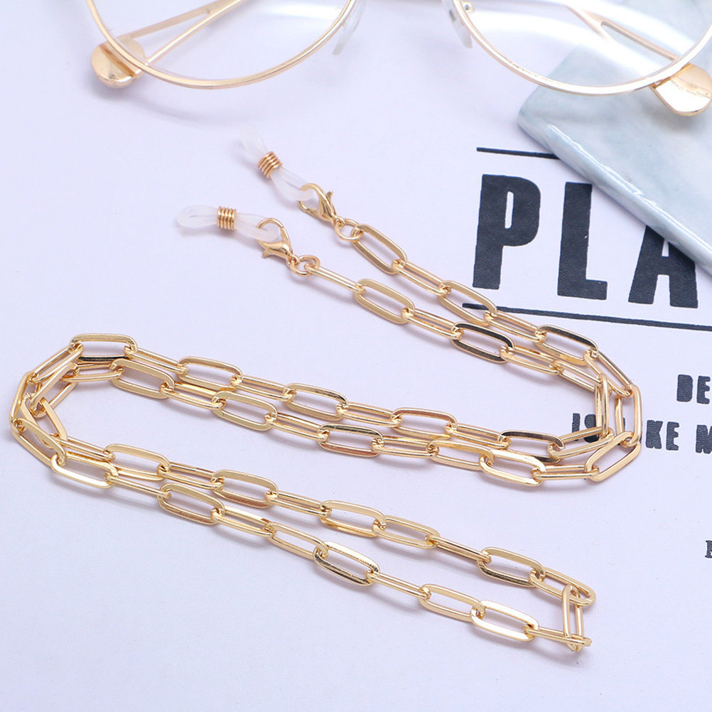 سلسلة نظارات معدنية ذهبية على  - مراجعة Mask Chain Holder وسعره